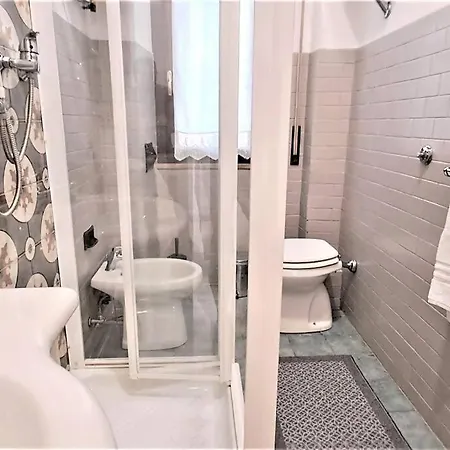 アパート C'era Volta Velino Sirente National Park チェラーノ