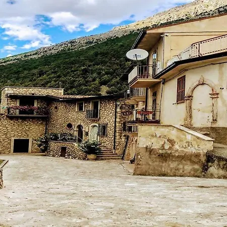 Διαμέρισμα C'era Volta Velino Sirente National Park *