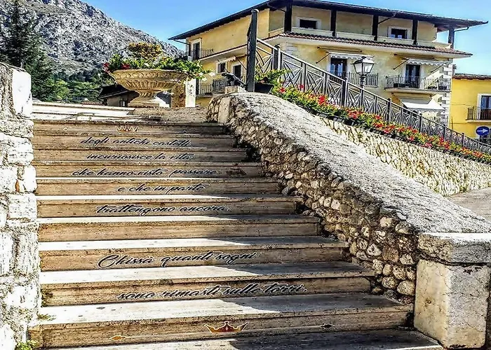 C'era Volta Velino Sirente National Park Διαμέρισμα *